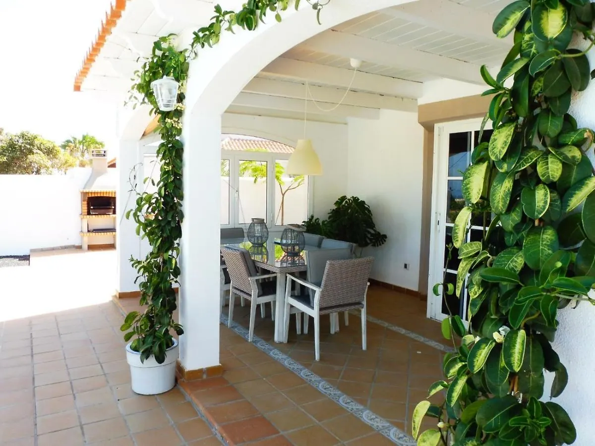 קלטה דה פוסטה Villa Julaga ספרד